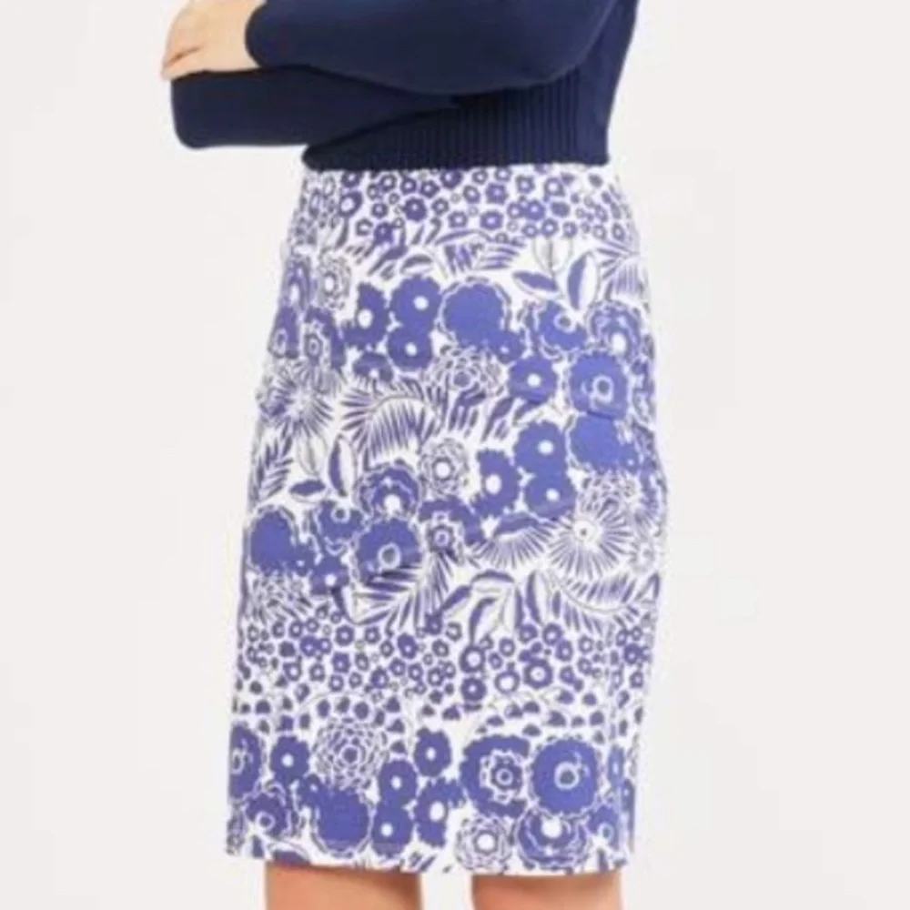 J.McLaughlin Navy white floral Catalina Cloth size S